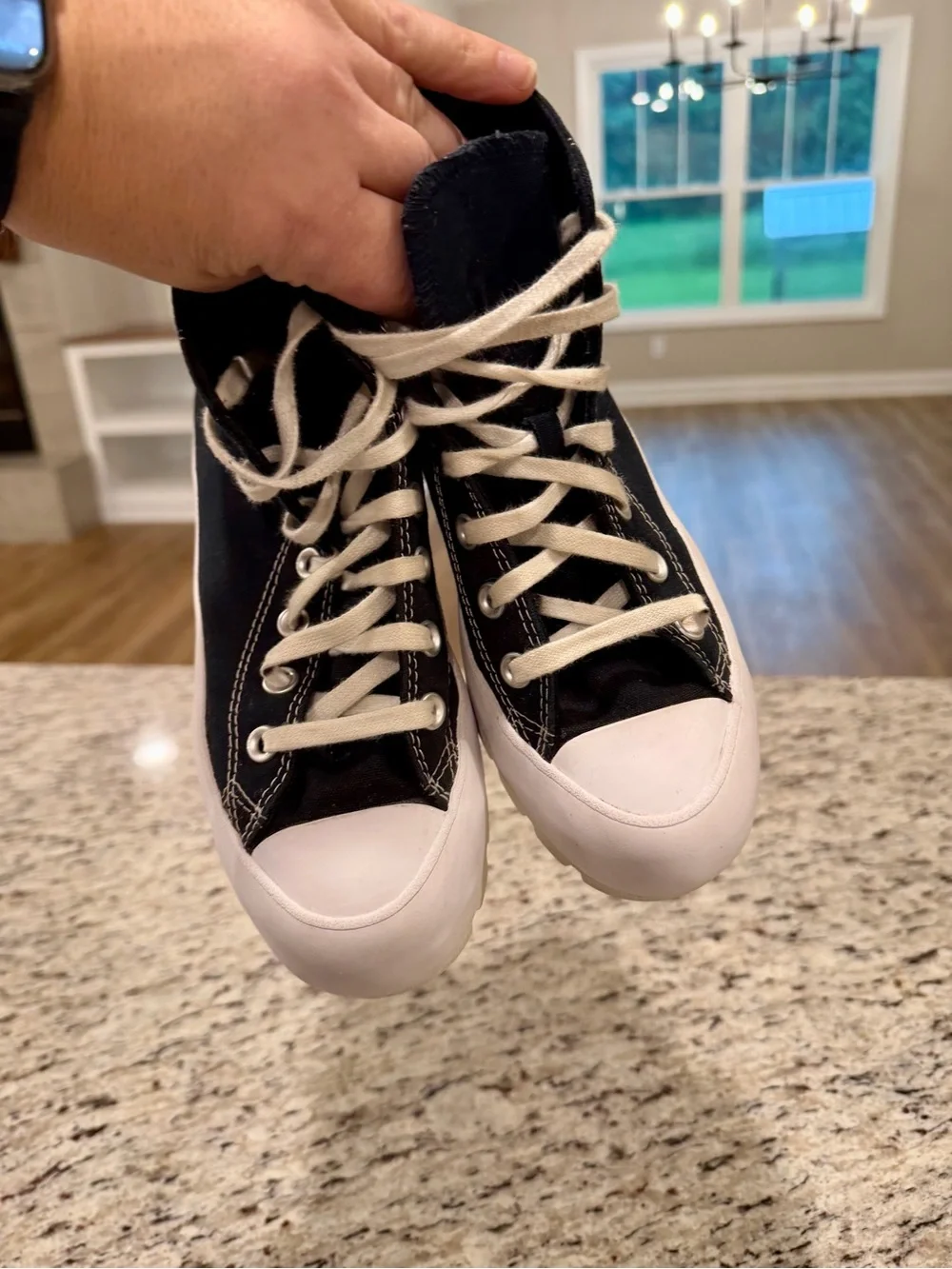 Converse excellent like
